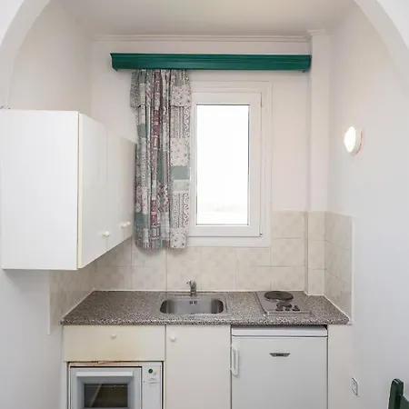 Polemis & Apartment