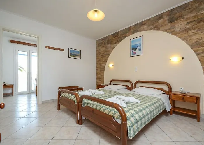 Polemis & شقة Agia Anna (Naxos)