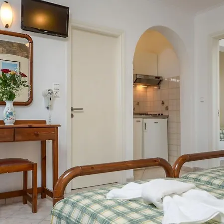 Polemis & Apartment *