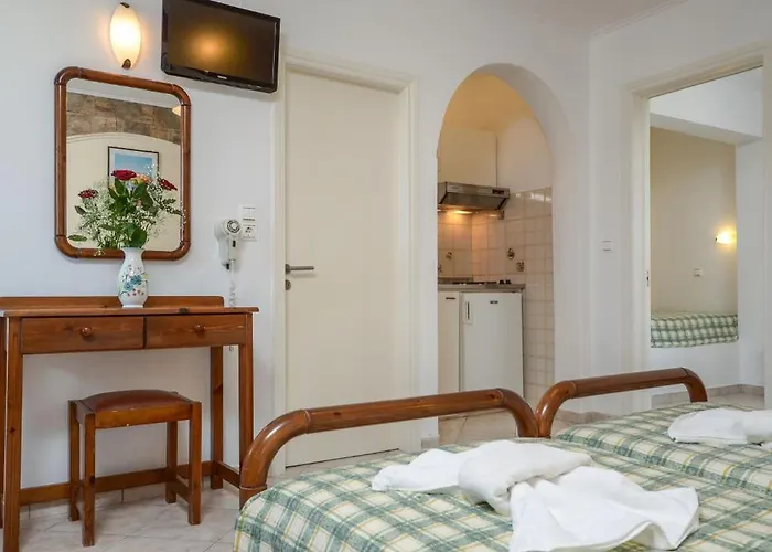 Polemis & Lejlighed *